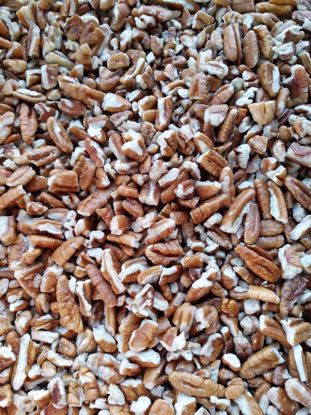 shelled pecan pieces
